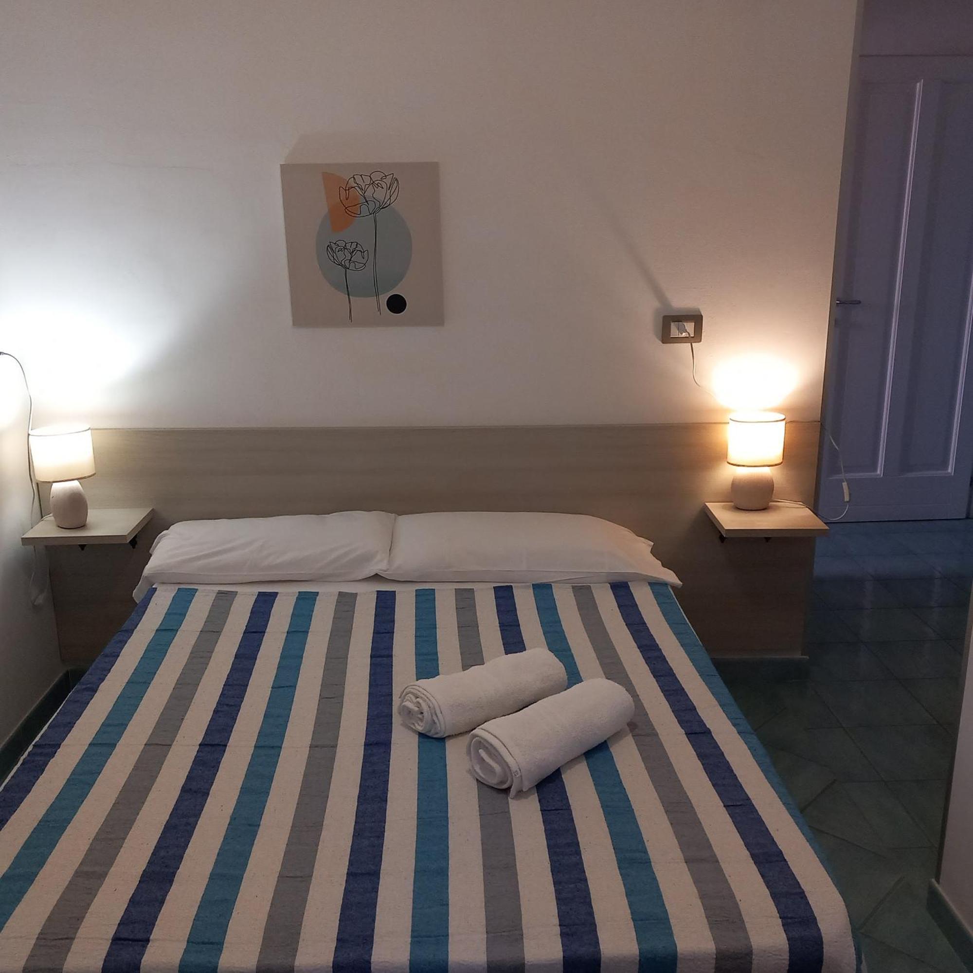 Casa Vacanze E B&B Oltremare Marina di Camerota Extérieur photo