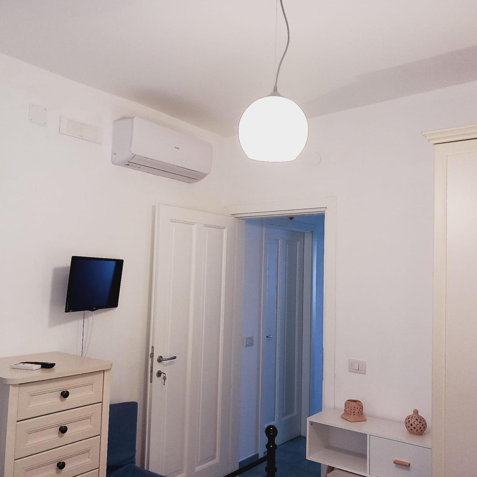 Casa Vacanze E B&B Oltremare Marina di Camerota Extérieur photo